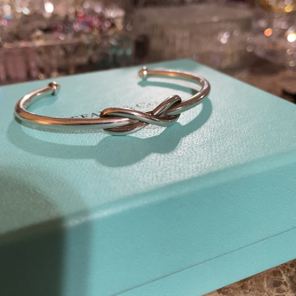 TIFFANY BRACELET TIFFANY CUFF INFINITY SMALL SILVER CUFF - Picture 2 of 7